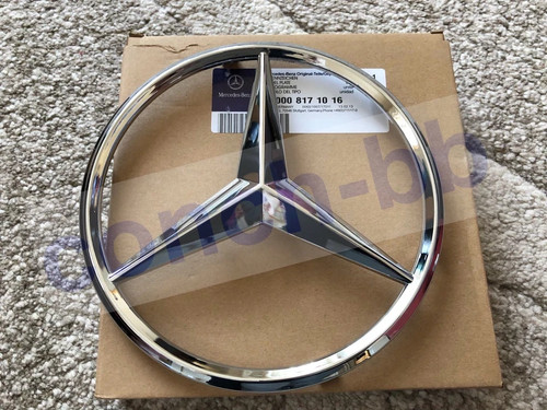 Chrome front grille star - front,