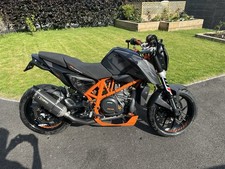 KTM Duke 690