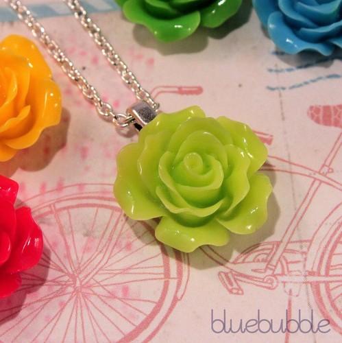 Large vintage carved - 22mm, rose