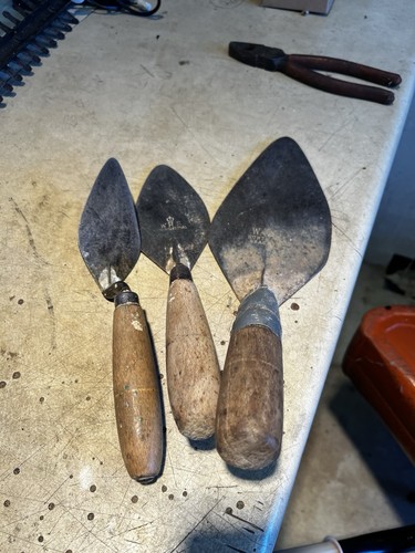 Vintage hunt trowels set of - vintage,