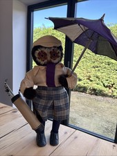 London Owl Lady Golfer