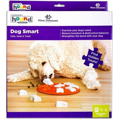 Nina ottosson dog - nina, treat