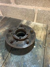 Land Rover defender Axle Hub