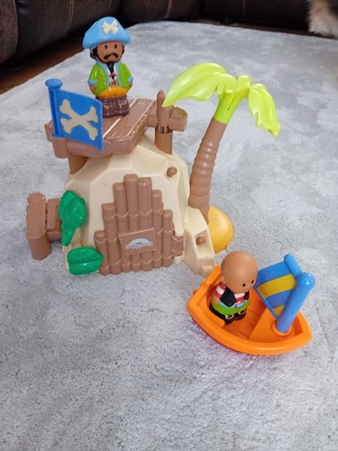 Happyland pirate cave with - cave,
