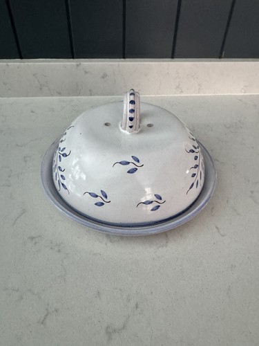 Vintage butter dish - vintage?, flower