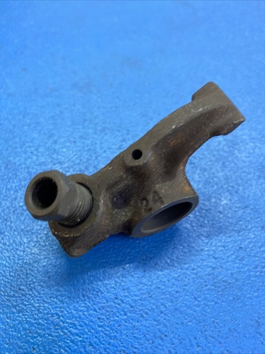Ford valve rocker - rocker, right