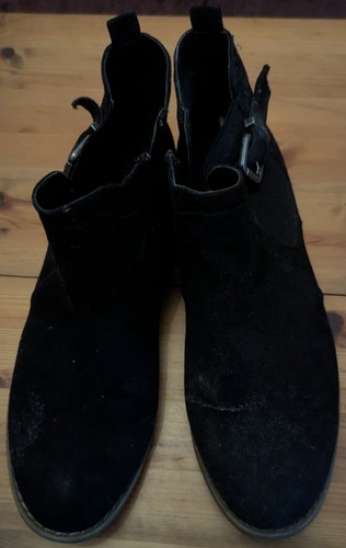 Graceland black suede chelsea