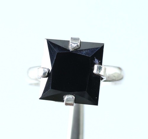 Black diamond solitaire 55 - black,