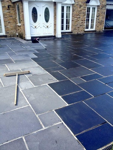 Wet look indian sandstone - look,