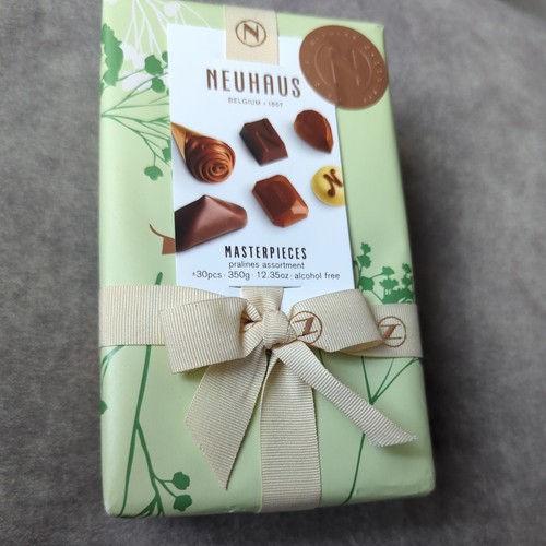 Neuhaus timeless masterpieces - timeless,