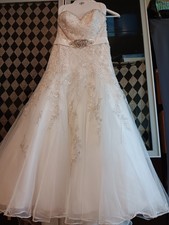 Mori Lee Wedding dress