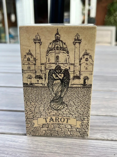 Generic vintage tarot cards - tarot,