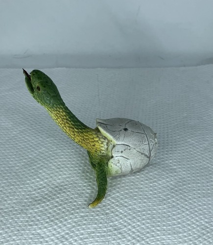 Vintage aaa snake hatchling - vintage,