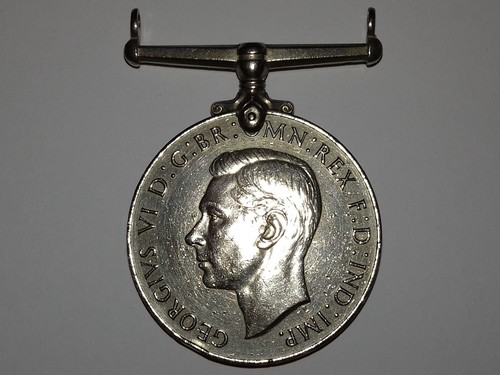 Wwii british medal the - -,