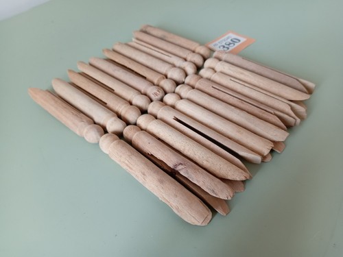 20x wooden clothes pegs dolly - wooden,