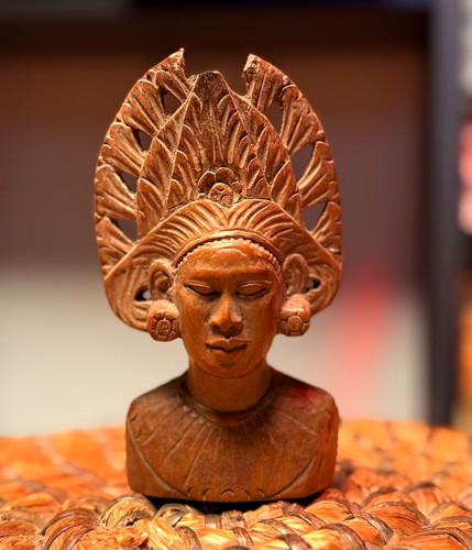 Rare vintage hand carved - vintage,