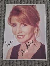 Jane Asher Signed 8×6 Photo.