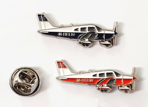 Piper cherokee planes lapel - planes,