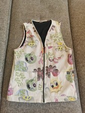 Lazy oaf zip up gilet. Size XS. Do good art club. White and multicoloured. 