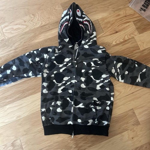 Bathing ape bape - bathing, shark