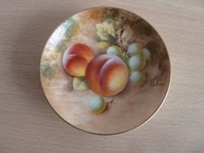 PRETTY ROYAL WORCESTER DISH