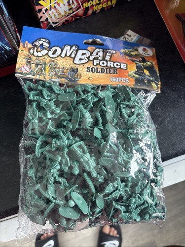 Combat force branded - force", pack
