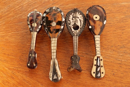 Four miniature antique - miniature,