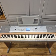 Yamaha Keyboard, DGX-620 Portable Grand Digital Piano 88 Weighted Keys Delivery