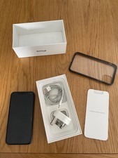 Apple iPhone 11 - 128GB - Black (Unlocked) A2221 (GSM)