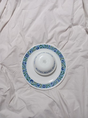 Corelle plates and bowls - plates,