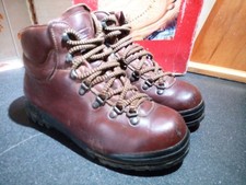 Boxed Berghaus Fell Leather