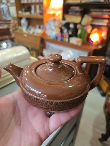 Miniature brown betty - "brown, betty"