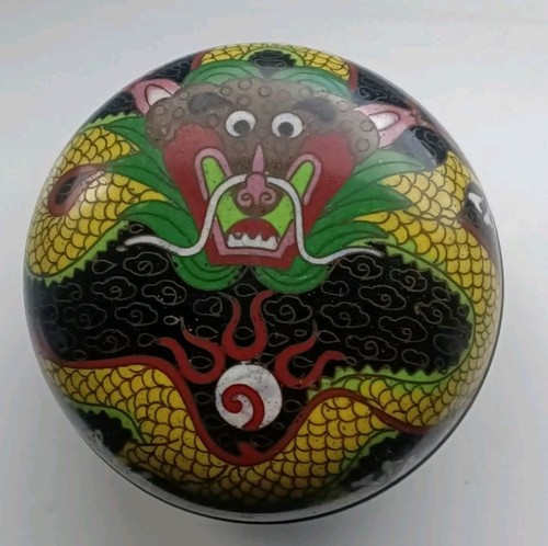 Chinese trinket pot with - chinese,