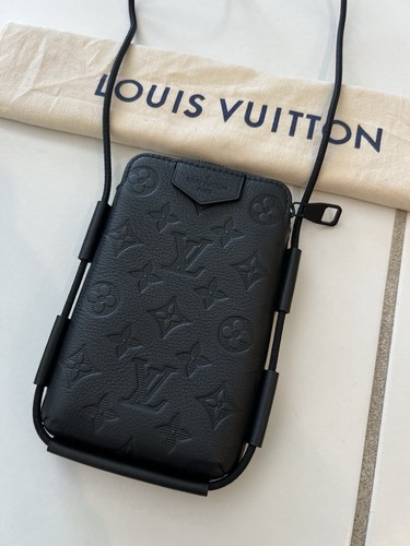 Louis vuitton lace pouch in - louis,