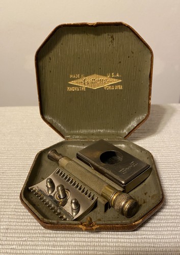Antique gillette razor its - antique,