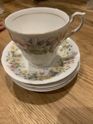 Vintage royal albert - vintage,