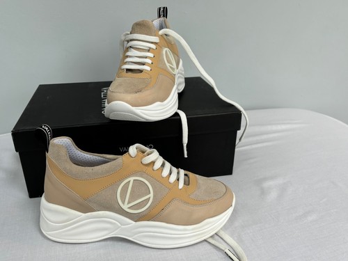 Brand new ladies valentino - brand,