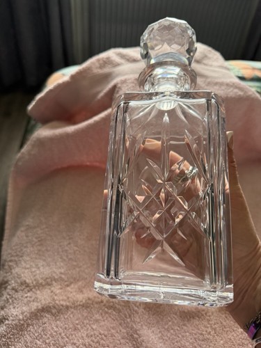 Crystal spirit decanter - ,