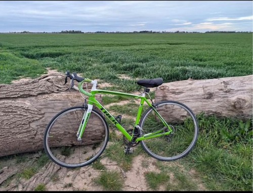 Trek madone road bike - trek,