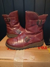 ? FLY LONDON Burgundy Ladies Boots Size 6 ?