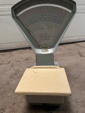 Vintage Avery Postal / Commercial (model 1218) Scales
