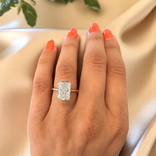 White gold ring engagement - ring,