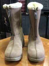 Woman’s Alpine Snow Boots