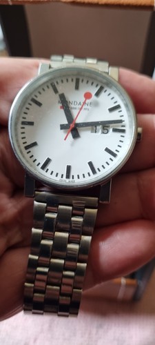 Mondaine 42mm big date - mondaine,