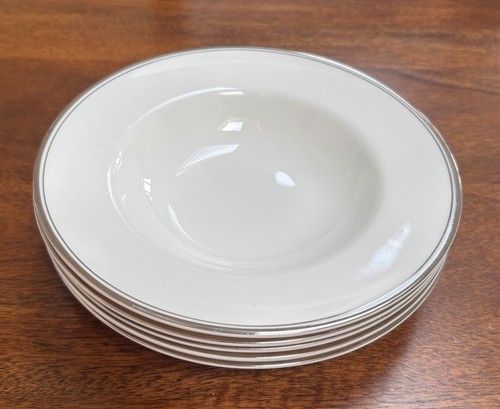 Royal doulton bone china - doulton,