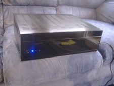 NAD 216 THX POWER AMPLIFIER.