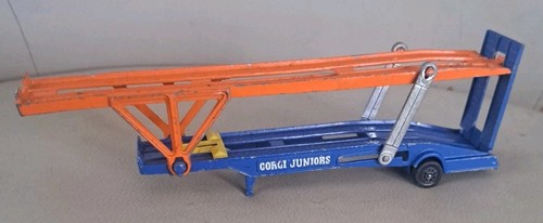 Corgi junior car transporter - corgi,