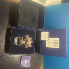 SWAROVSKI CRYSTAL MEMORIES –