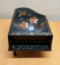 VINTAGE HAND PAINTED LACQUER