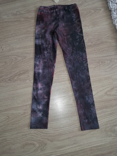 Bnwt size red tie - bnwt, dye